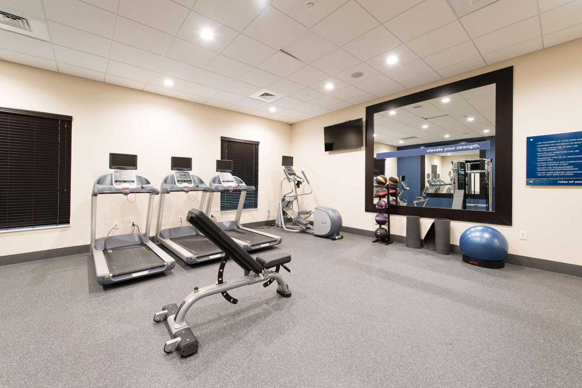 Hampton Inn And Suites Fayetteville, Nc Εξωτερικό φωτογραφία